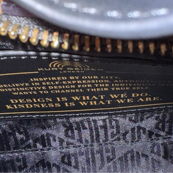 Kurt Geiger Black Quilted Mini Tote with Gold Chain Print💝 - Picture 8 of 10